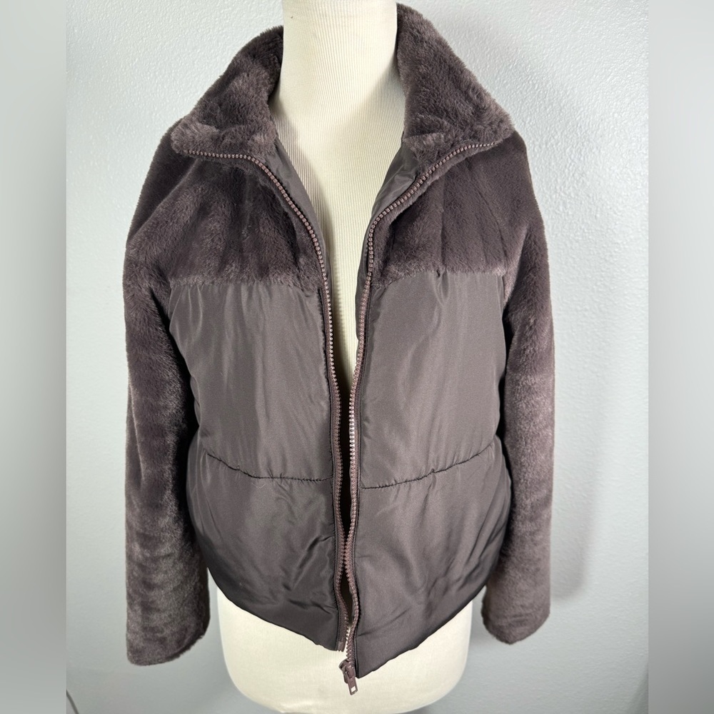 And Now This Women's Puffer Jacket Brown size XSMALL - Picture 2 of 9